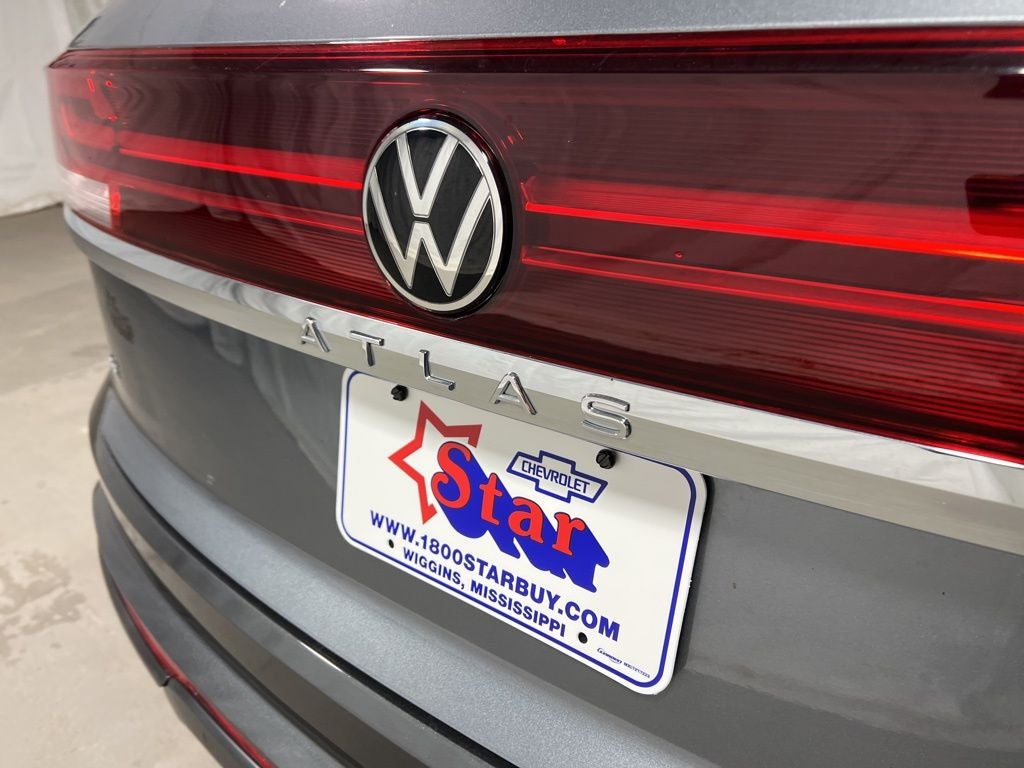 2025 Volkswagen Atlas Cross Sport 2.0T SE w/Technology