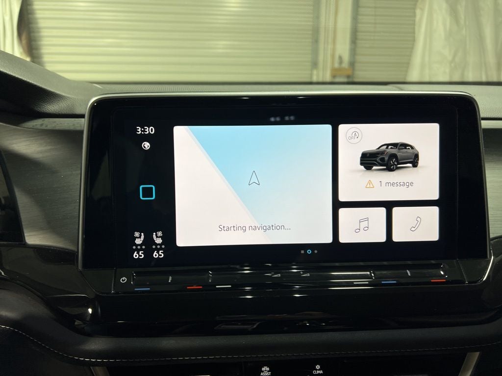 2025 Volkswagen Atlas Cross Sport 2.0T SE w/Technology