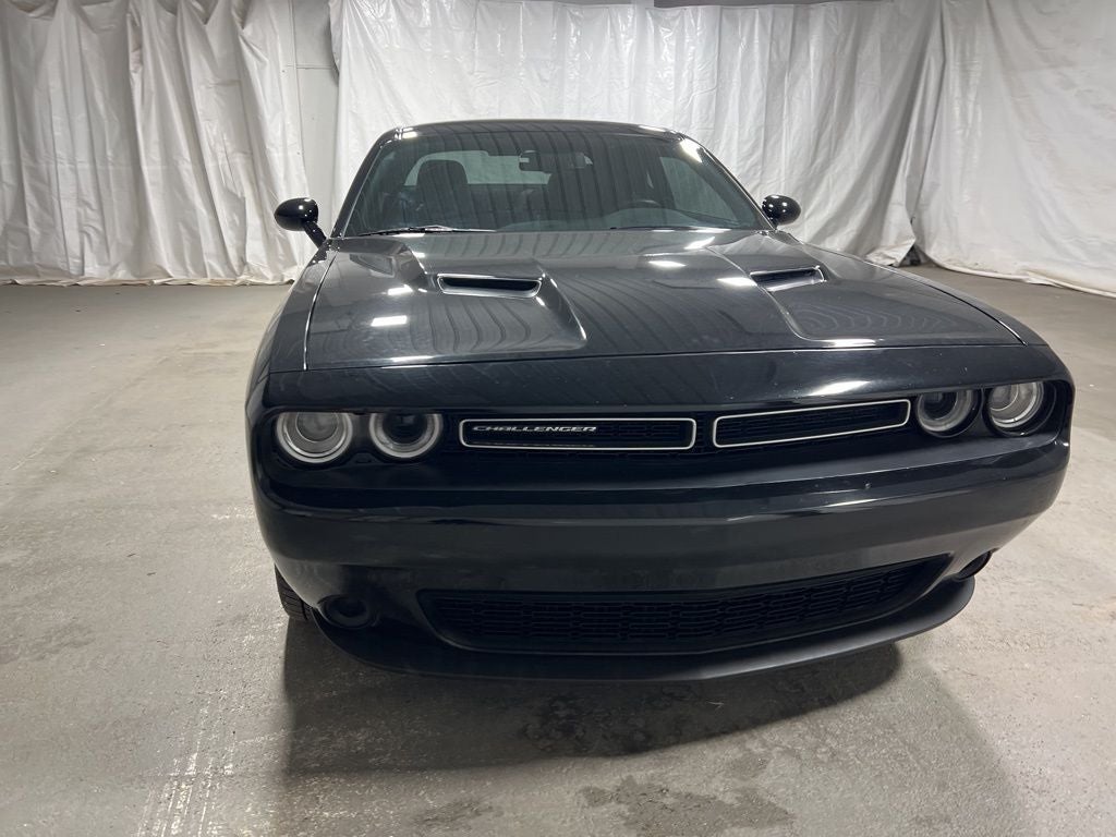 2022 Dodge Challenger SXT