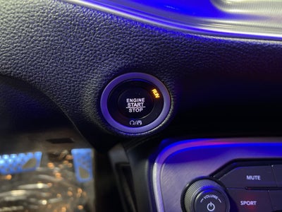 2022 Dodge Challenger SXT