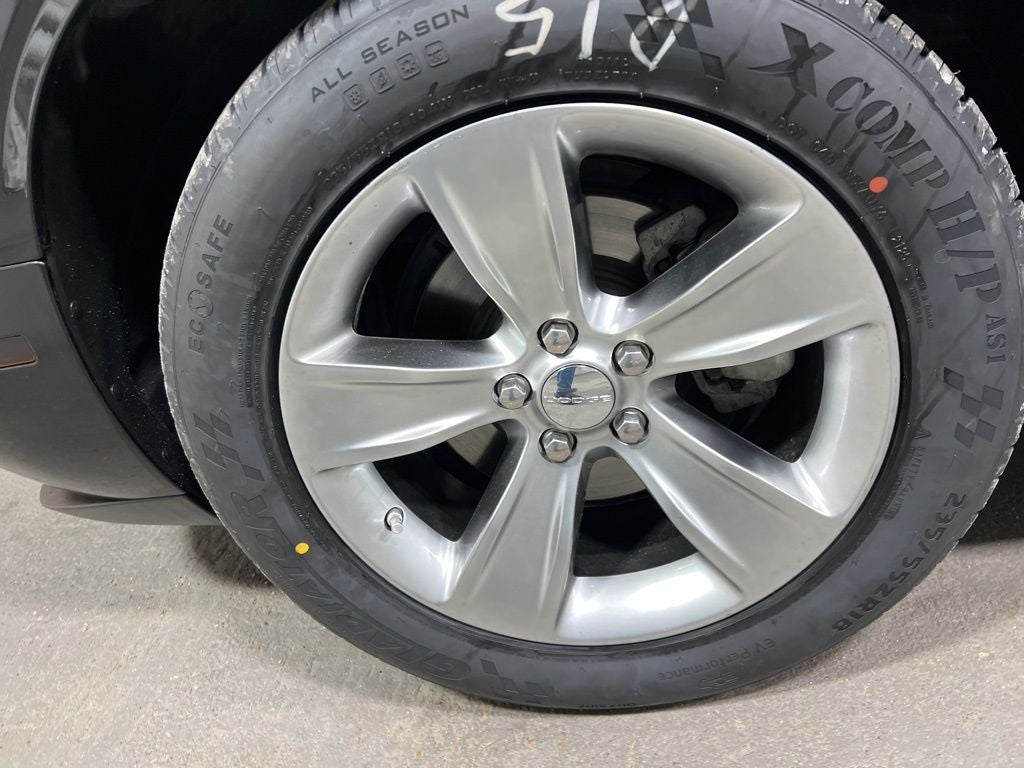 2022 Dodge Challenger SXT