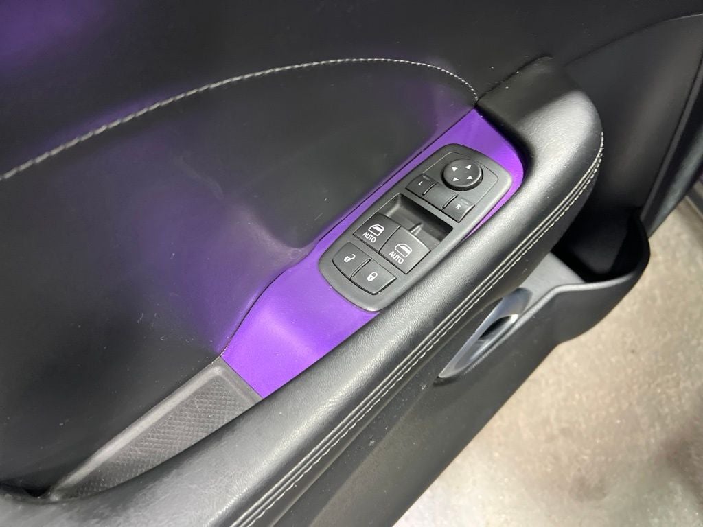 2016 Dodge Challenger 392 Hemi Scat Pack Shaker