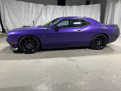 2016 Dodge Challenger 392 Hemi Scat Pack Shaker