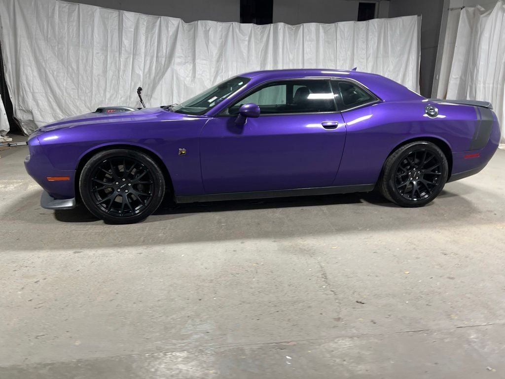 2016 Dodge Challenger 392 Hemi Scat Pack Shaker