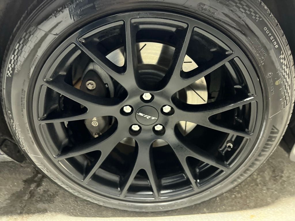 2016 Dodge Challenger 392 Hemi Scat Pack Shaker