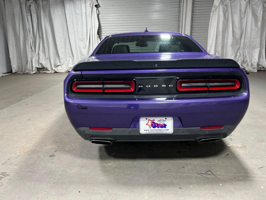 2016 Dodge Challenger 392 Hemi Scat Pack Shaker