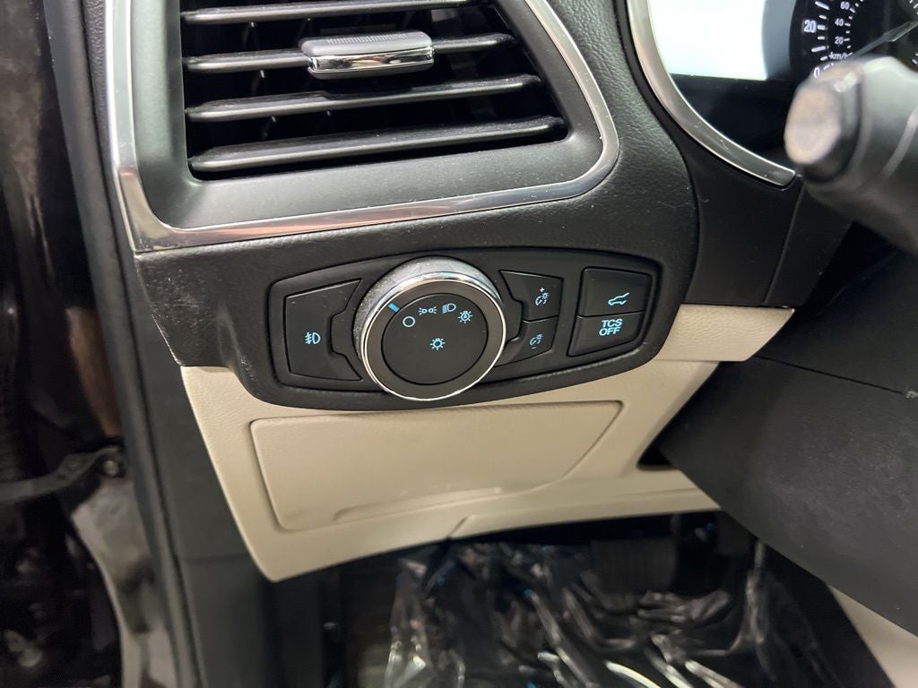 2021 Ford Edge Titanium