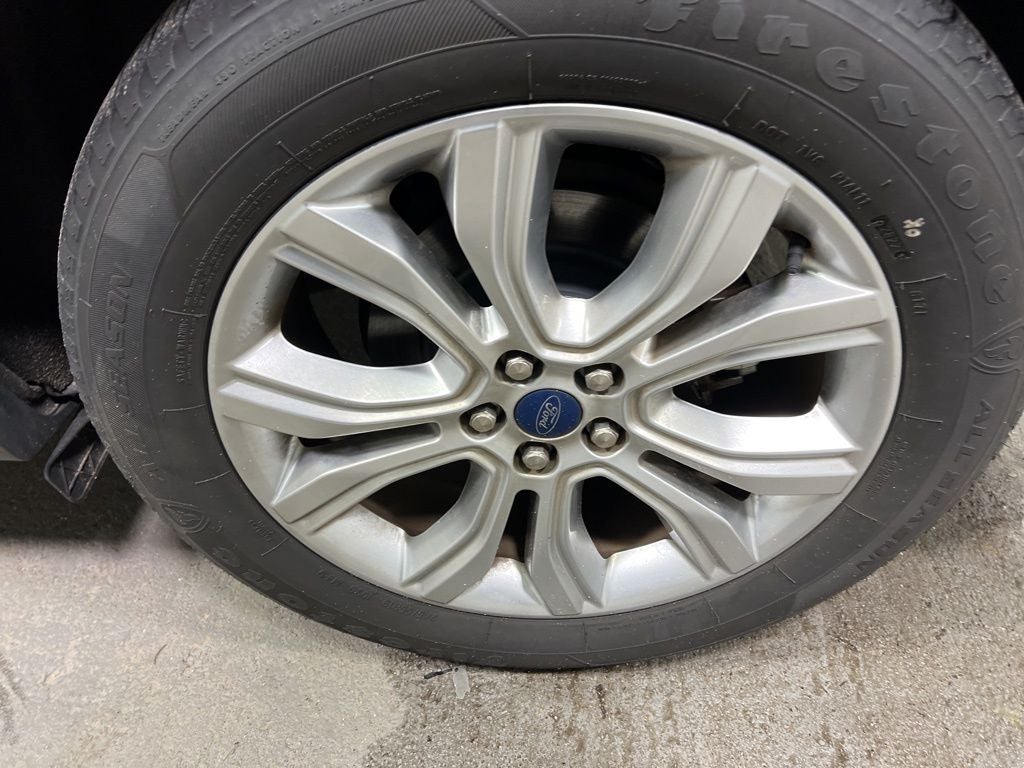 2021 Ford Edge Titanium