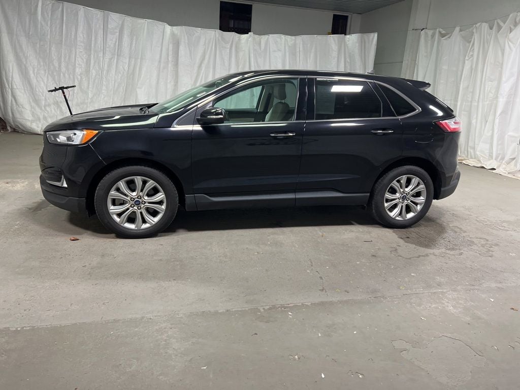 2021 Ford Edge Titanium