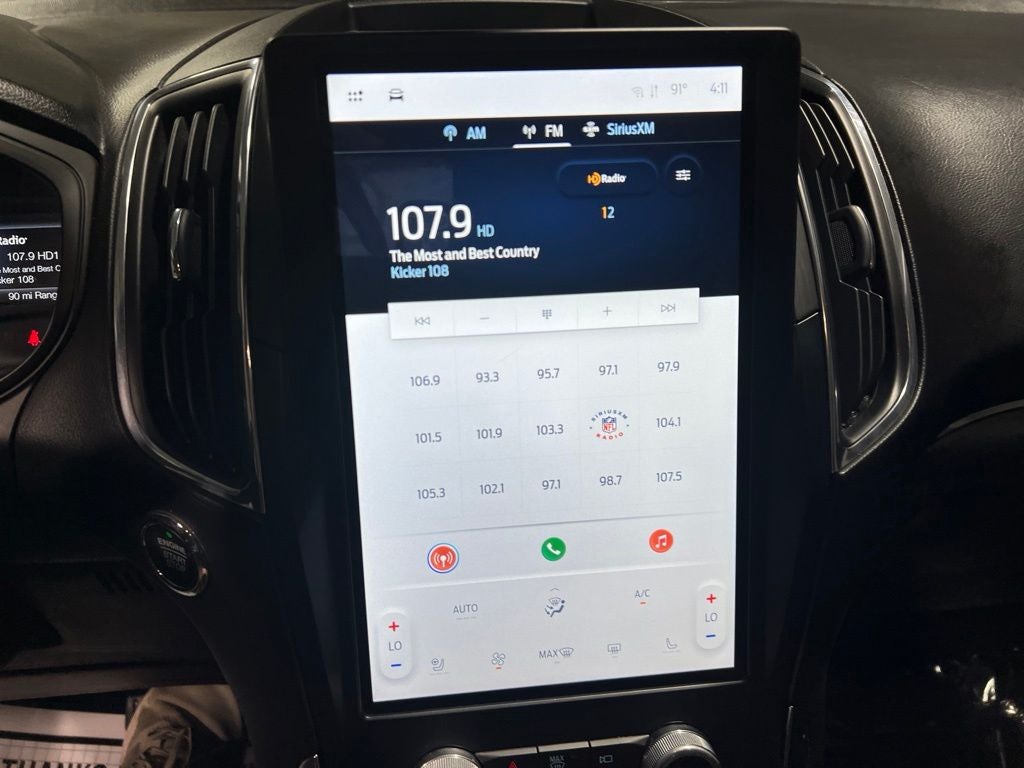 2022 Ford Edge Titanium