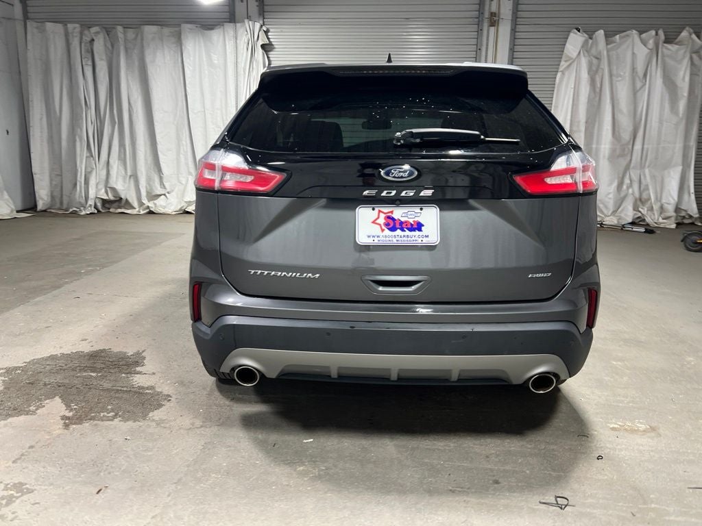 2022 Ford Edge Titanium