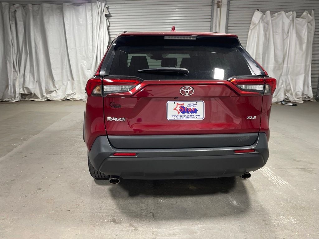 2022 Toyota RAV4 XLE