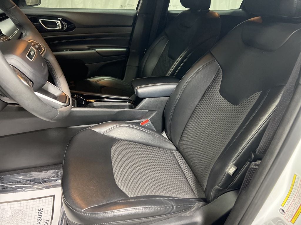 2022 Jeep Compass Altitude