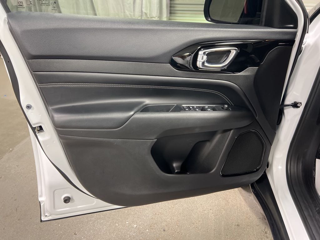 2022 Jeep Compass Altitude