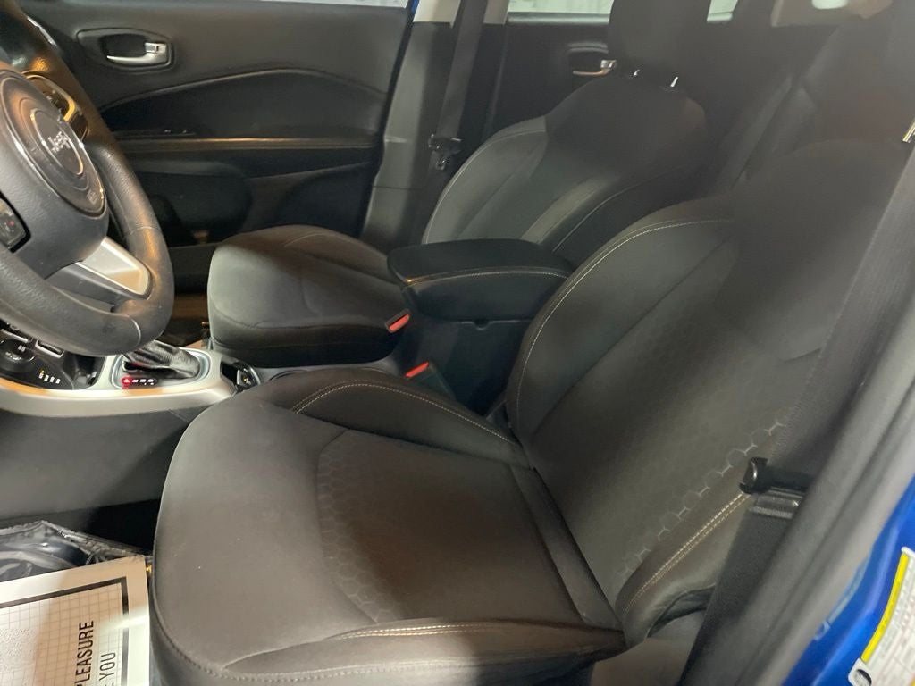 2017 Jeep Compass Sport