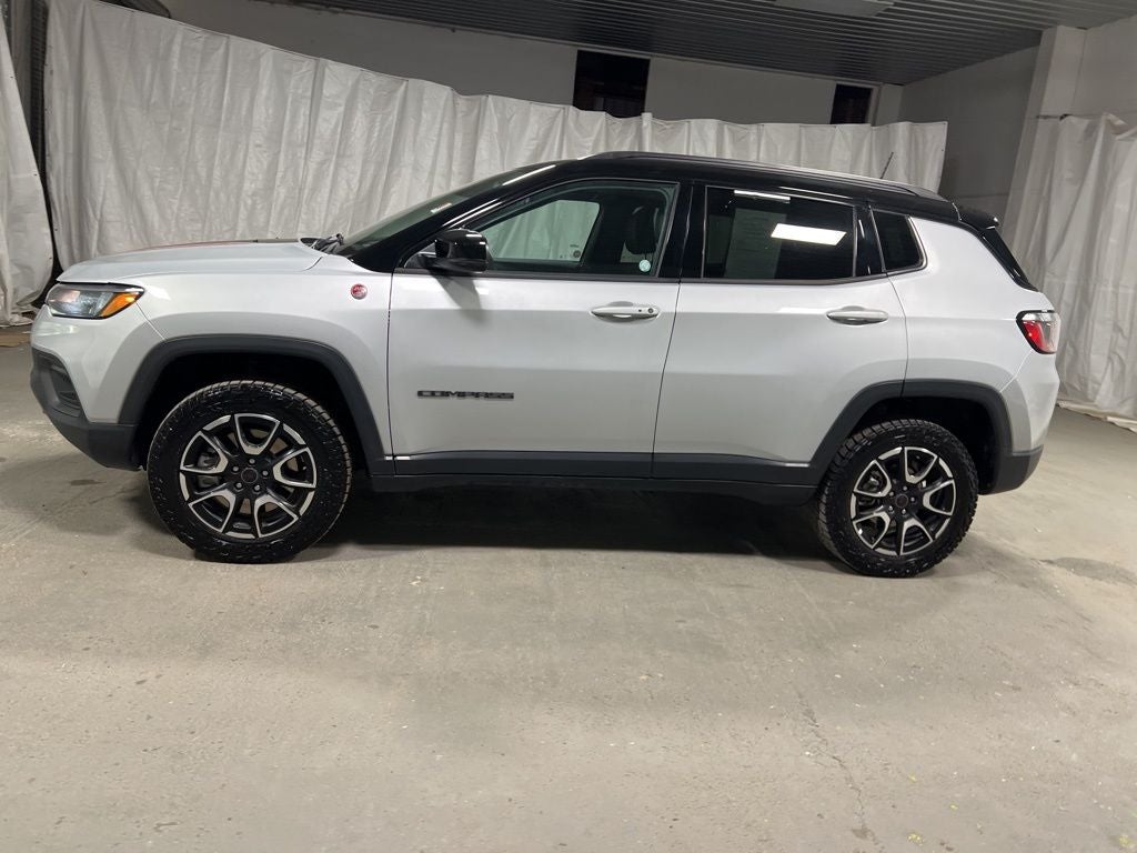 2025 Jeep Compass Trailhawk