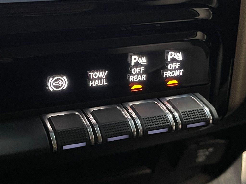 2023 RAM 2500 Laramie