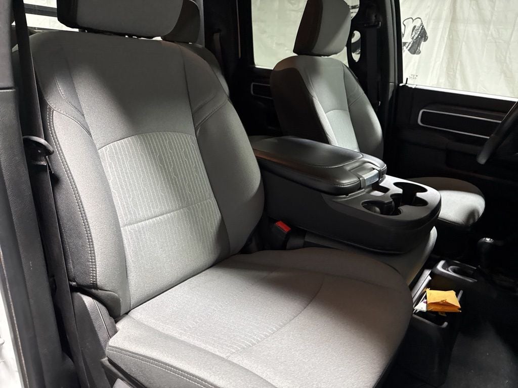 2024 RAM 3500 SLT
