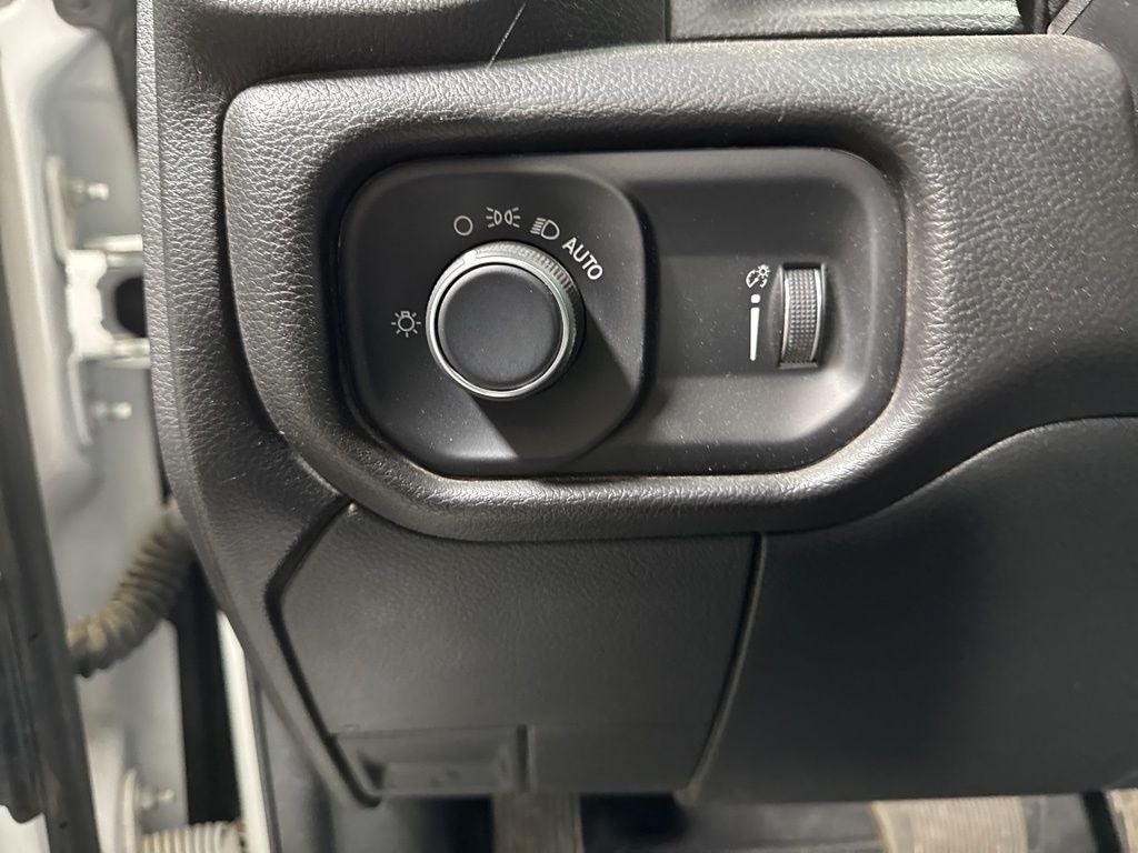 2024 RAM 3500 SLT