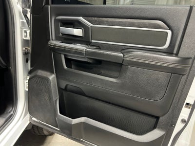 2024 RAM 3500 SLT