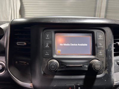 2024 RAM 3500 SLT