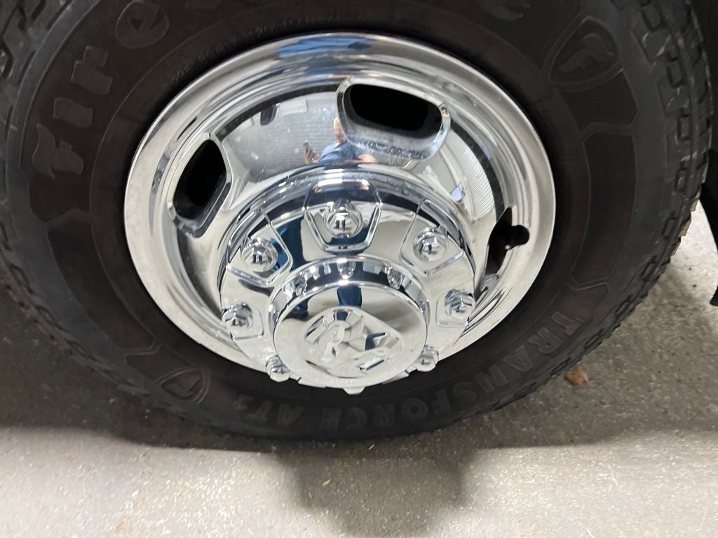 2024 RAM 3500 SLT