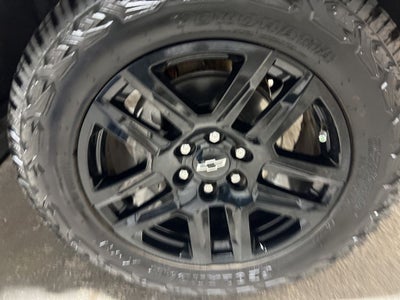 2024 Chevrolet Silverado 1500 Custom Trail Boss