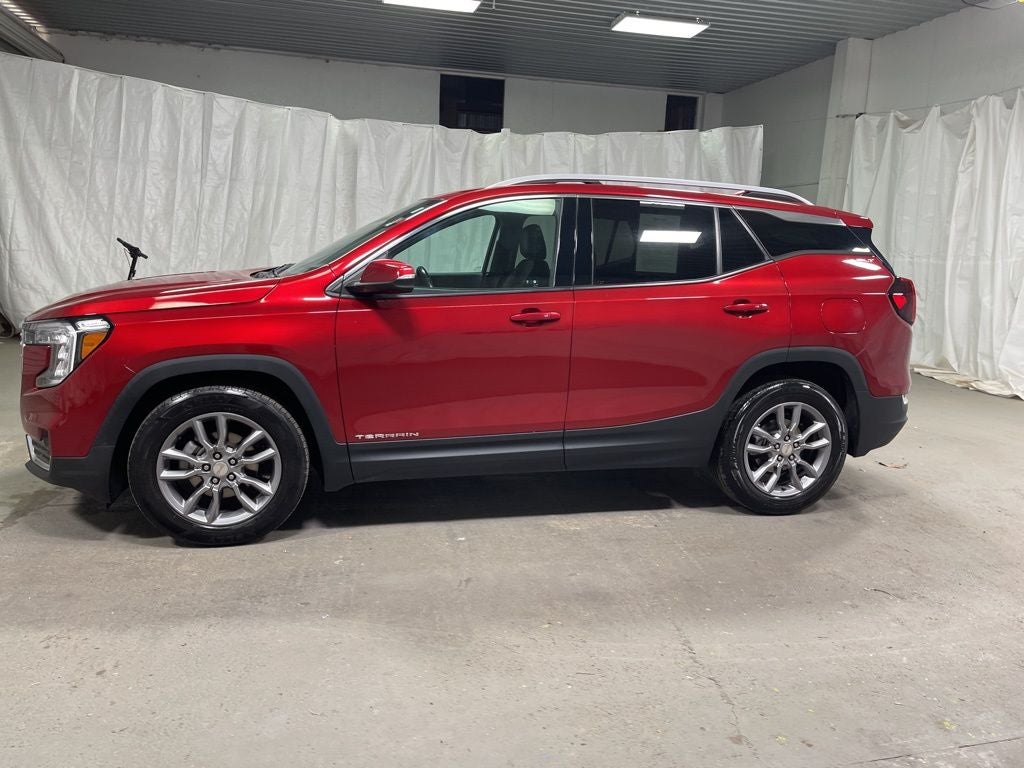 2022 GMC Terrain SLT