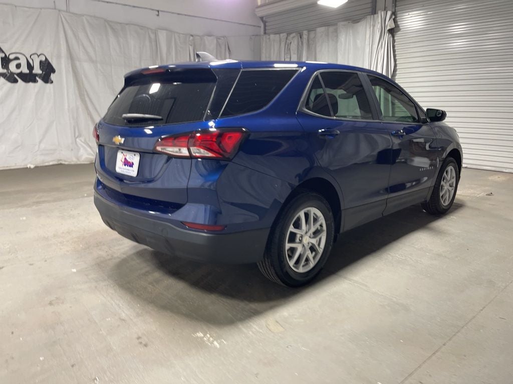 2023 Chevrolet Equinox LS