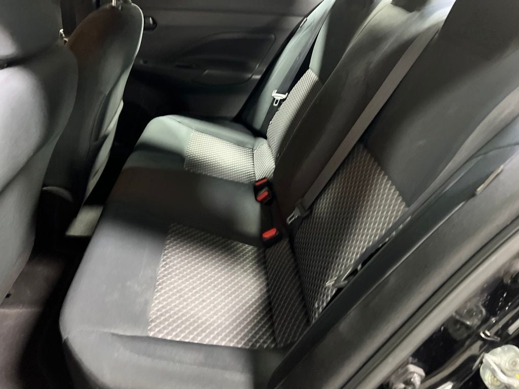 2020 Nissan Versa 1.6 S
