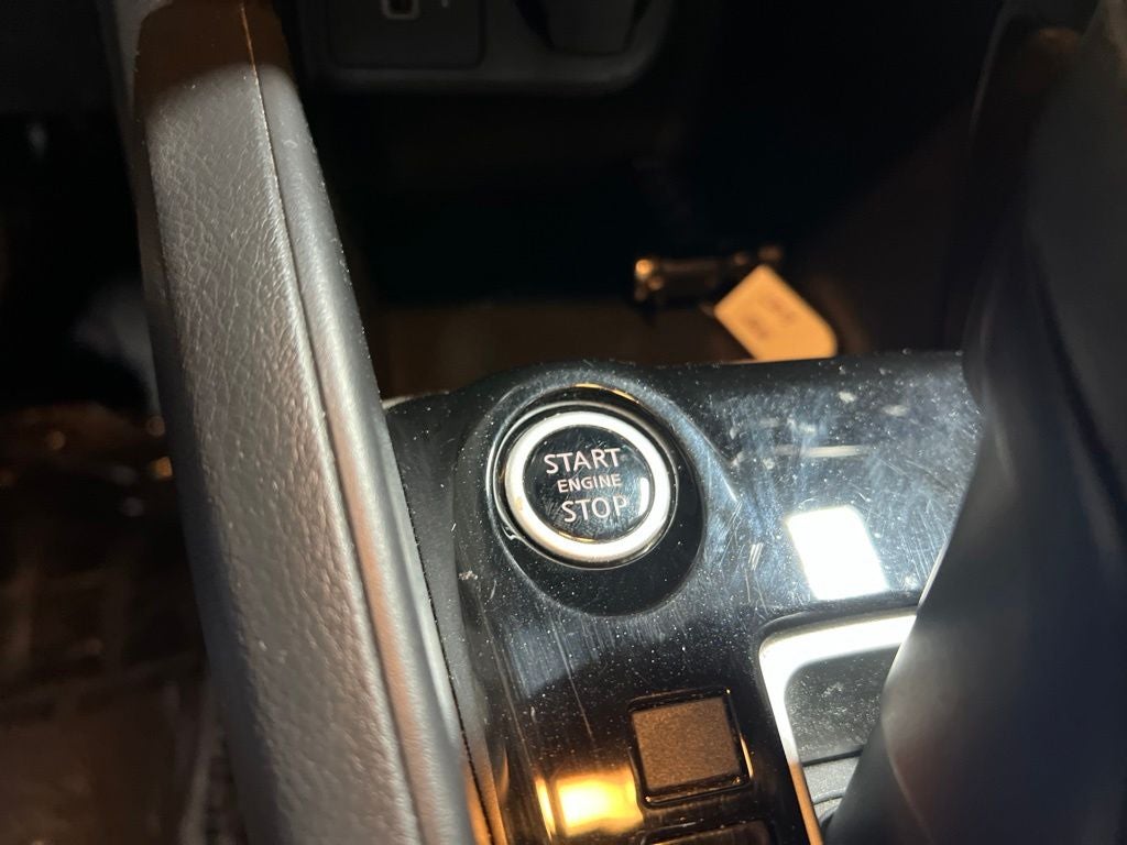 2020 Nissan Versa 1.6 S