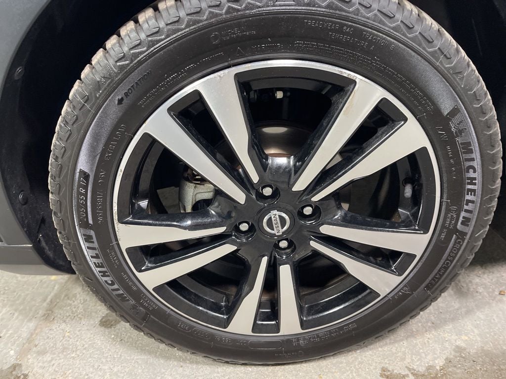 2019 Nissan Kicks SV
