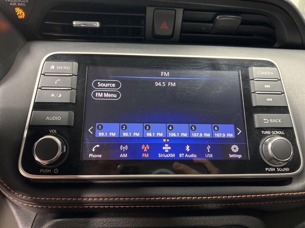 2019 Nissan Kicks SR