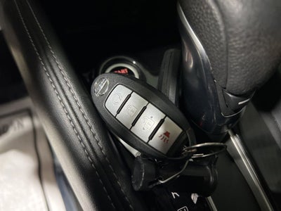 2019 Nissan Kicks SR