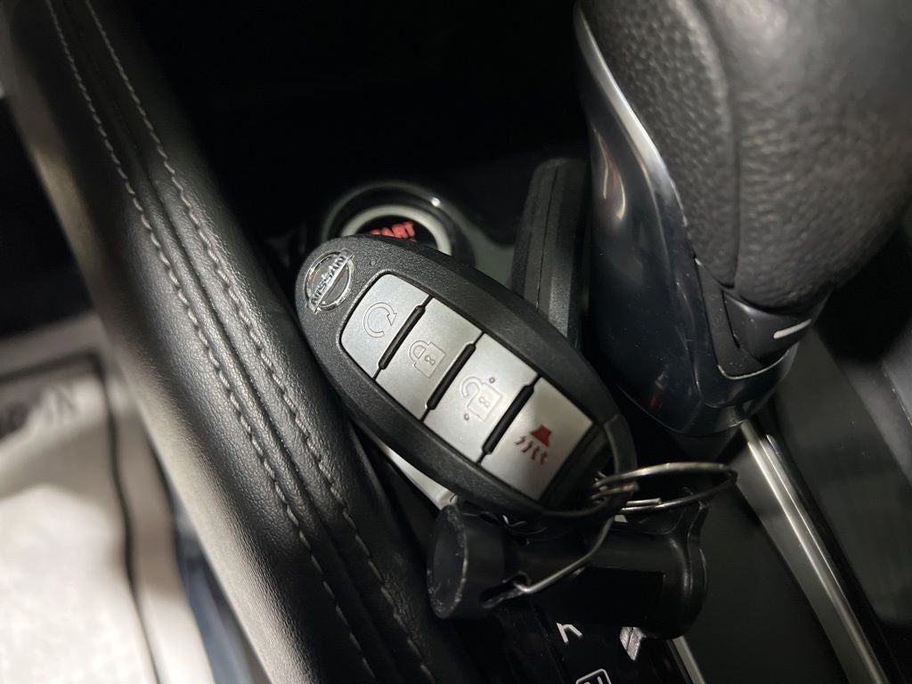 2019 Nissan Kicks SR