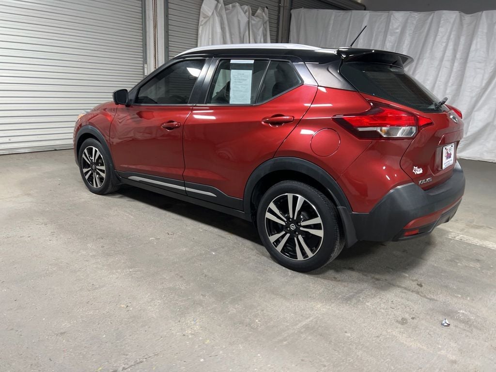 2019 Nissan Kicks SR