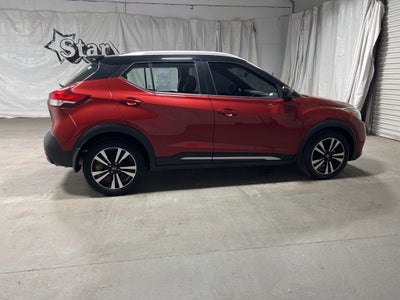 2019 Nissan Kicks SR