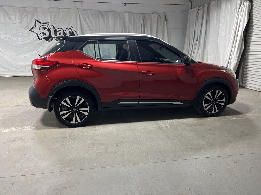 2019 Nissan Kicks SR