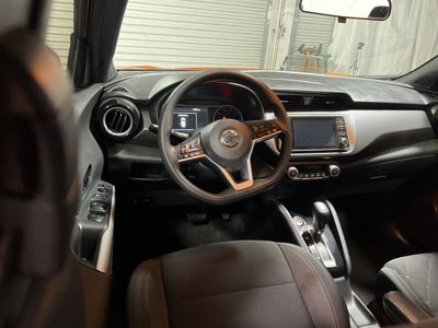 2020 Nissan Kicks SV