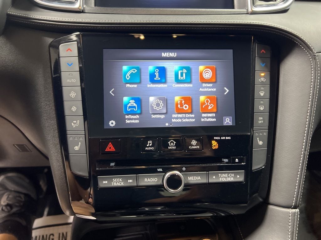 2024 INFINITI QX50 LUXE