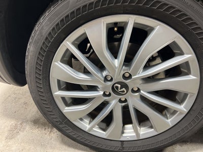 2024 INFINITI QX50 LUXE