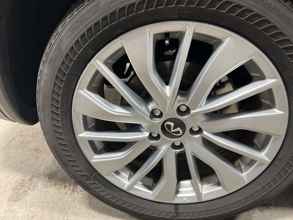 2024 INFINITI QX50 LUXE