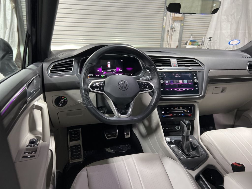 2024 Volkswagen Tiguan 2.0T SE R-Line Black