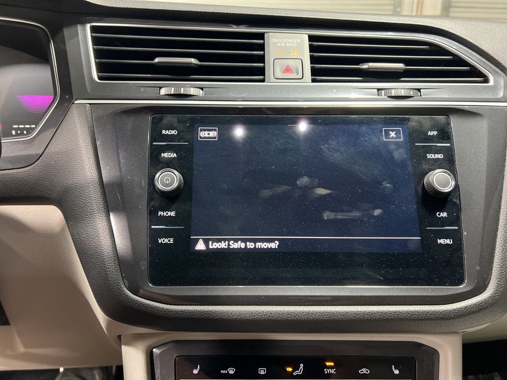 2024 Volkswagen Tiguan 2.0T SE R-Line Black