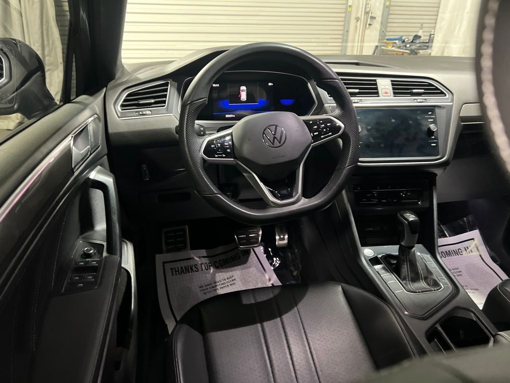 2024 Volkswagen Tiguan 2.0T SE R-Line Black