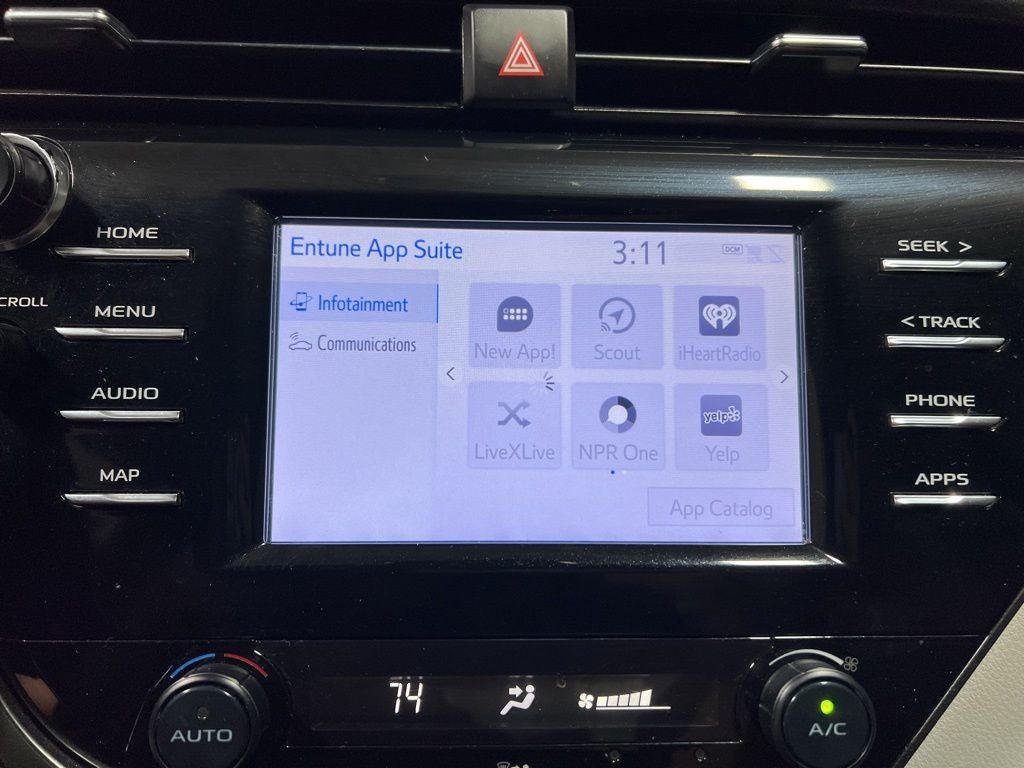 2019 Toyota Camry SE