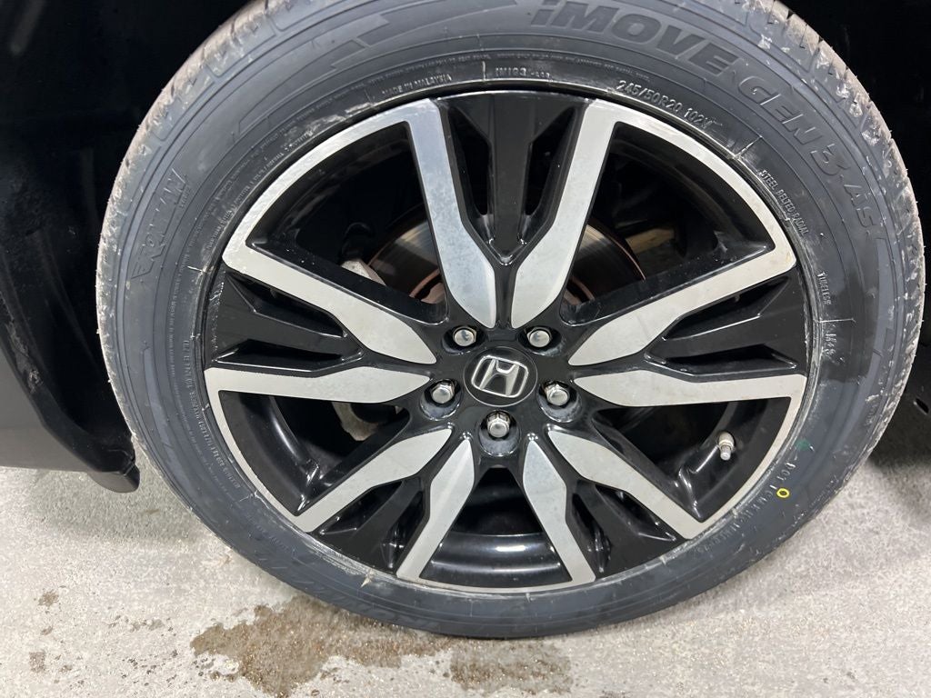 2022 Honda Pilot Touring 7 Passenger