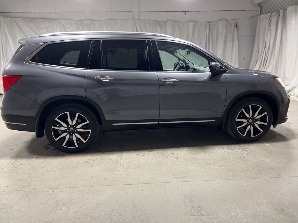 2022 Honda Pilot Touring 7 Passenger