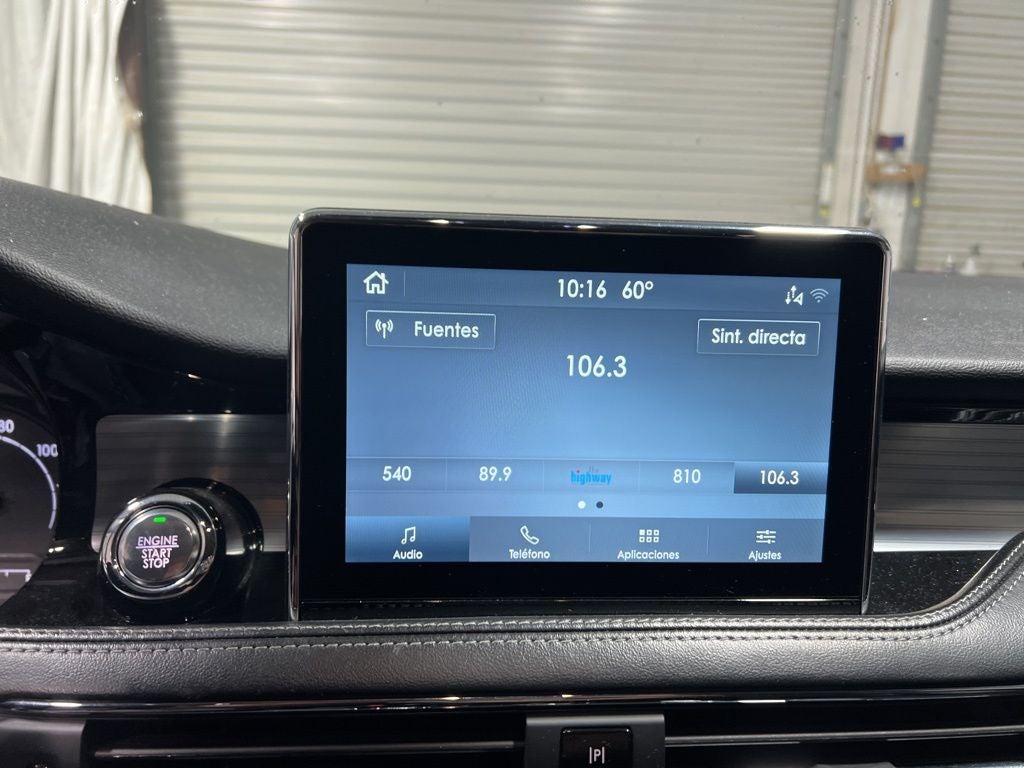 2022 Lincoln Corsair Standard