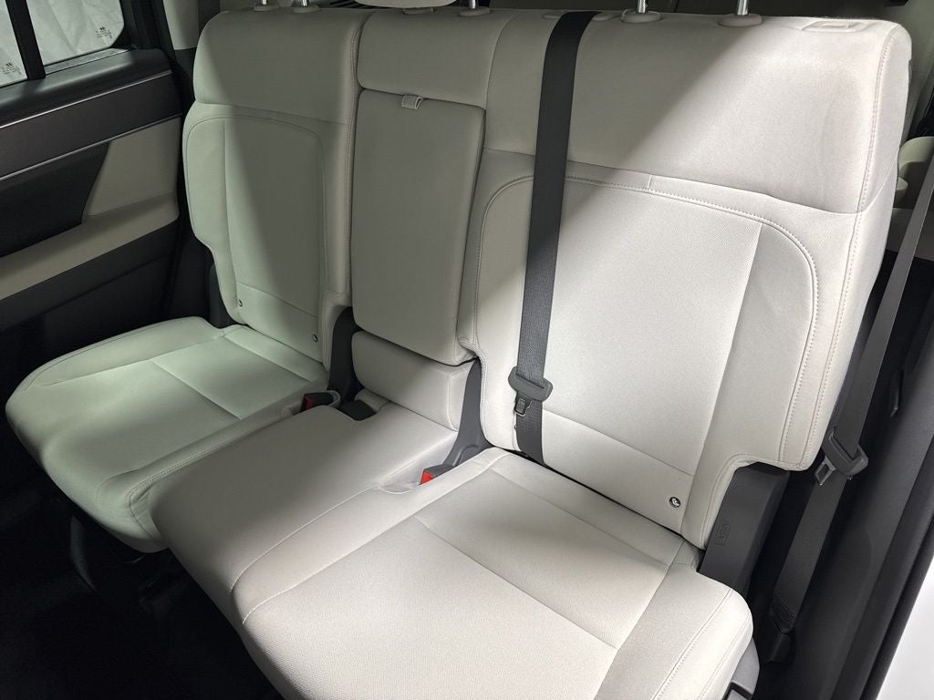 2025 Hyundai Santa Fe SE